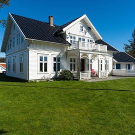 Villa Krågenes - Gjesterom, hotel sa Farsund