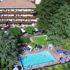 Hotel Miralago Wellness - Adults Only, hotel v destinaci Molveno