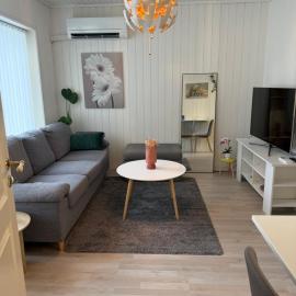 Koselig leilighet, hotel a Flekkefjord