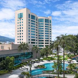 Torres de Suites by InAmazonas