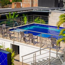 California City Hotel, hotel em Medellín