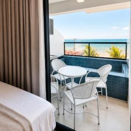 Pé na areia em Tamandaré com piscina privativa e vista mar Prime Beach, hotel in Tamandaré
