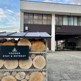 ヨゴダステイアンドリトリート Yogoda Stay & Retreat, hotel in Ina