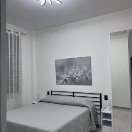 B&B a casa di Sonia，泰爾莫利的飯店
