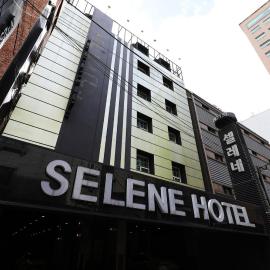 Selene Hotel