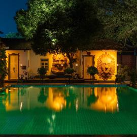 Calizz, hotell i Candolim