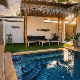 jungle pad accomodation, hotel in Rawai Beach