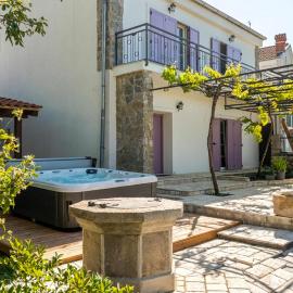 3 Bedroom Amazing Home In Crikvenica