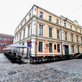 Spacious 2 bedroom apartment, Old Town Riga