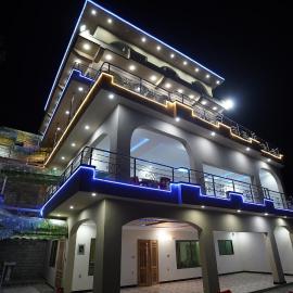 Koh E Sukoon Apartments, hotel in Patriata