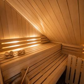 Ferienhaus Nr 20, Dorf 4 am Seepark von Kirchheim، فندق في كيرشهيم