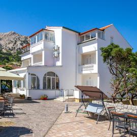 Bed & Breakfast Haus Lucija, hotel in Baška