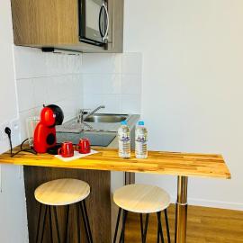 Studio Cozy, Clim & Netflix, Quai de Marne, hotel in Nogent-sur-Marne