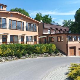 Wellness rezort Maxim Bojnice, hotel u gradu 'Bojnice'