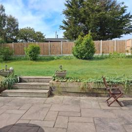 Marley Farm Bungalow, Hotel in Deal