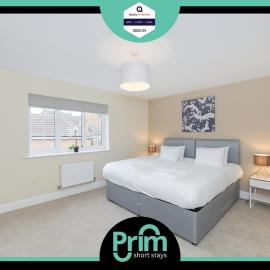 Stunning Garden House with Free WIFI and Parking, hotel in Bingham
