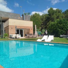 Can Vinyals Holiday Home, hotelli kohteessa Castellar