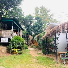 Pai yard on Hill, hotel in Pai