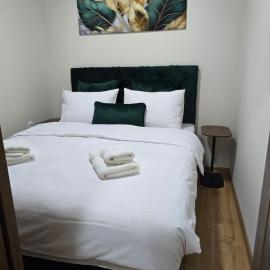 Moderna smeštaj Kula - Zelena oaza, hotell i Kula