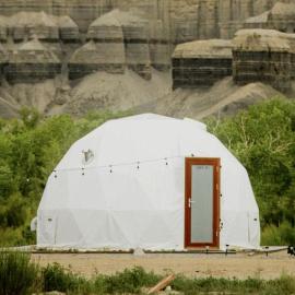 The Perfect Romantic Retreat Spot: Gorgeous Dome near Capitol Reef National Park, Utah, hotel sa Caineville