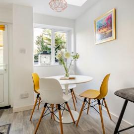 The Bonnie Stay Garden Apartment