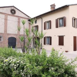 Agriturismo Podere Fondo Chiusa, хотел в Фиденца