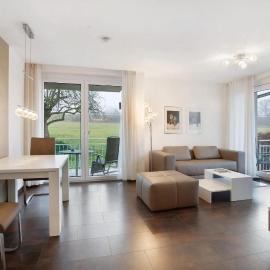 Ferienwohnung Burgunderblick - Balkon & Therme inkl kostenloser Parkplatz