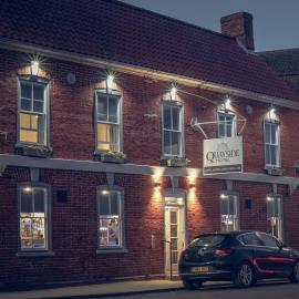Quayside Hotel & Bar, хотел в Бостън