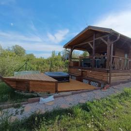 Domček pri vode Pohoda, hotel in Teplý Vrch