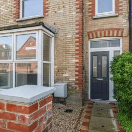93 Abbotsbury Road