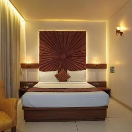 Hotel Heritage Grand, hotell i Thane