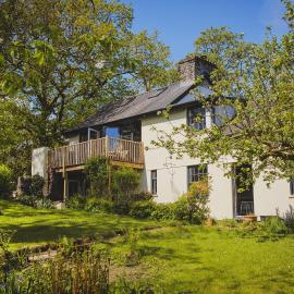 Plasbach Cottage