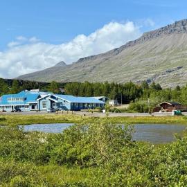 Hotel Breiddalsvik，布雷達爾雅克的飯店