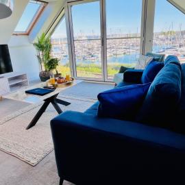 Island Point Horizon View, hotel in Lymington