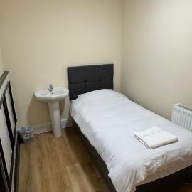 The Dublin Packet- Single Room 7, hotel Holyheadben