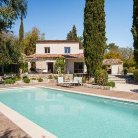 La Villa d’Opio - Avec beau jardin et piscine, hotel en Opio