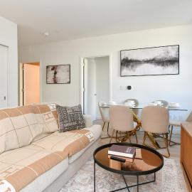 Urban Escape Bright 2BR 2BA in FiDi