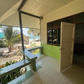 Lungwang beach house