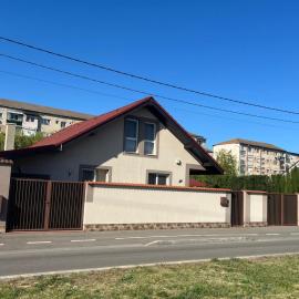 Casa Daria Oradea, hotel u gradu Oradea