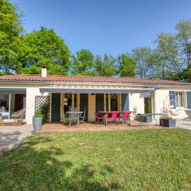 Le Nid du Coderc, hotel in Carsac-Aillac