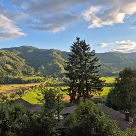 Casa Bella Vista Apartment with Panoramic Views and Sauna near Red Bull Ring Spielberg