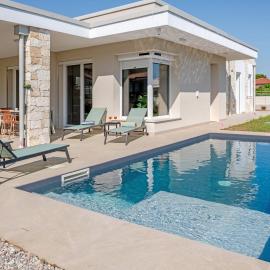Villa Milvia, хотел в Кола ди Ладзизе