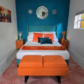 Separate Unit - Private Bathroom - Full Kitchen - Free Parking