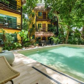 Terasu Riviera Maya Hotel & Spa, en Xcaret, hotel en Playa del Carmen