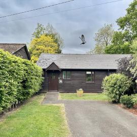 Countryside cottage near award-winning Woodchurch