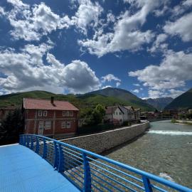 Peja Riverside Hostel, hotel in Peje