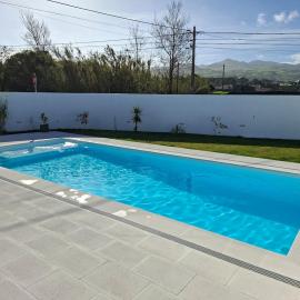 LJR São Vicente Ferreira Accommodations, hotell sihtkohas Capelas