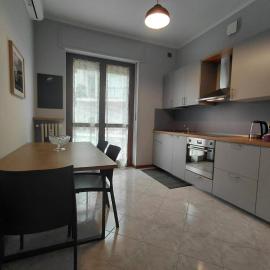 CASA GARIBALDI ASTI STORICA 3 camere da letto, hotel Astiban