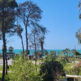Premium Sea View Apartment- Perla 3, hotel in Golem