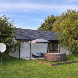 Leśna Kryjówka domek blisko natury Łeba-Nowęcin